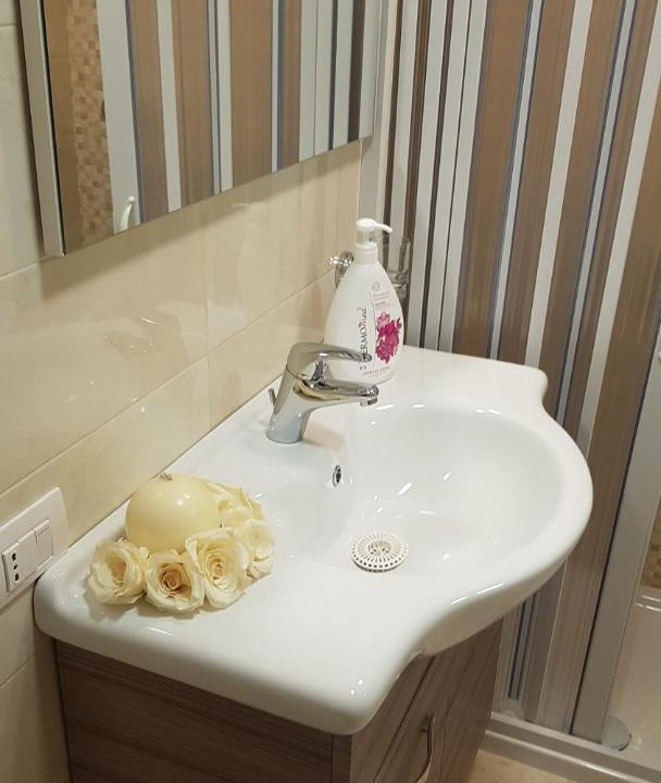 Photo of Bathroom in Quartieri Spagnoli