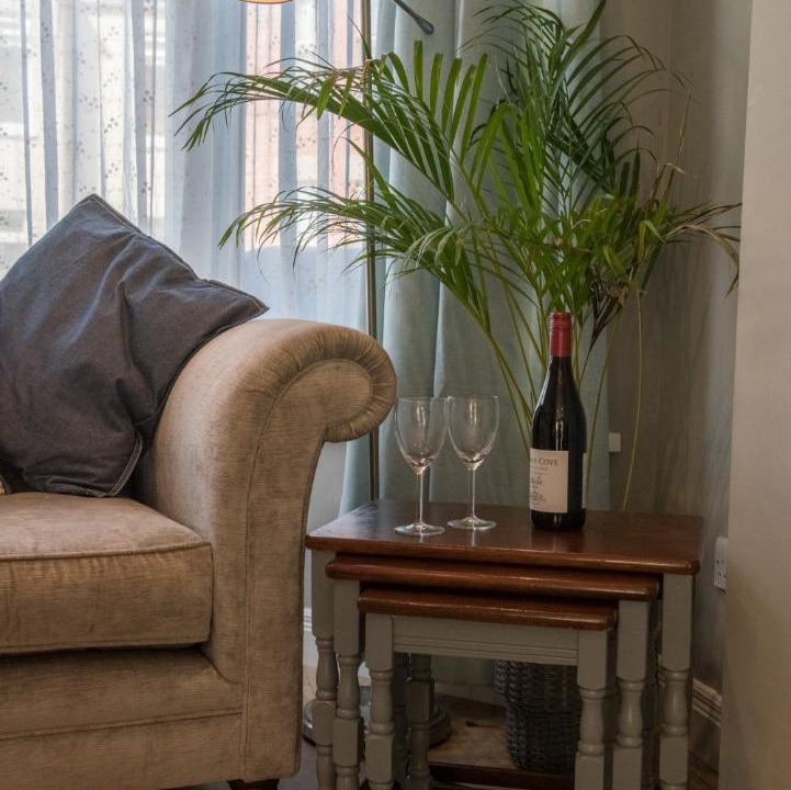 Photo of Livingroom in Holywood