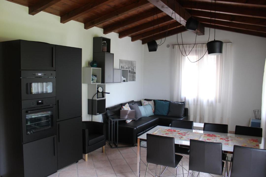 Photo of Livingroom in San Felice del Benaco
