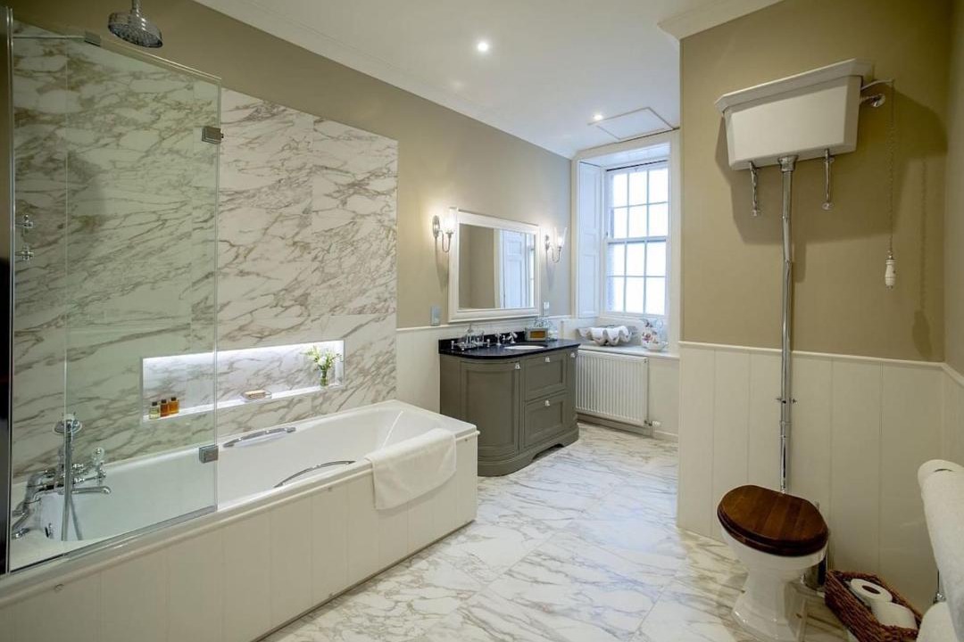 Photo of Bathroom in Lauder