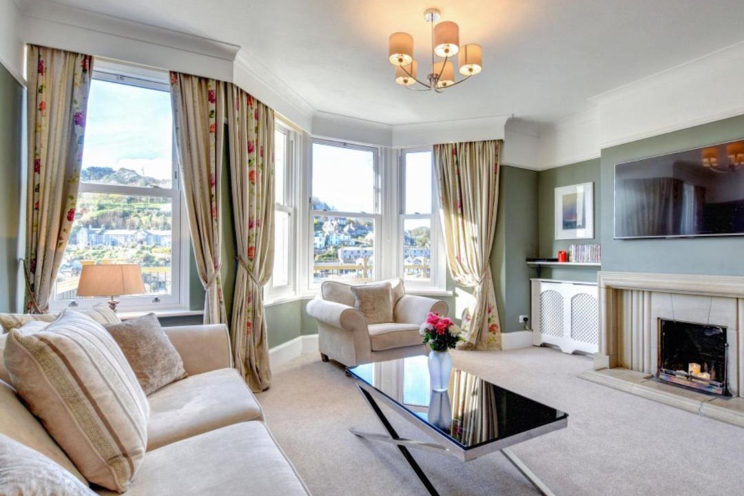 Photo of Livingroom in Looe