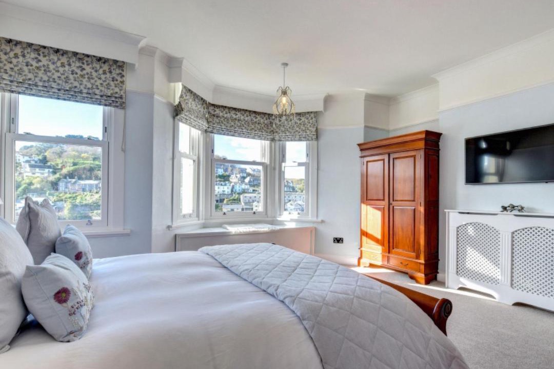 Photo of Bedroom in Looe