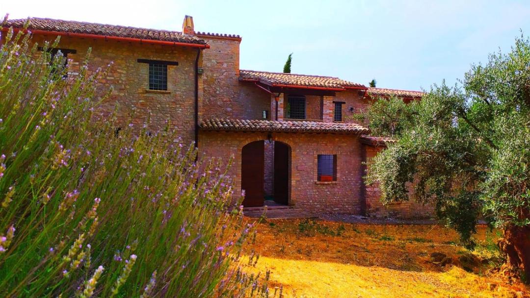 Photo of Buildings in Giano dell'Umbria