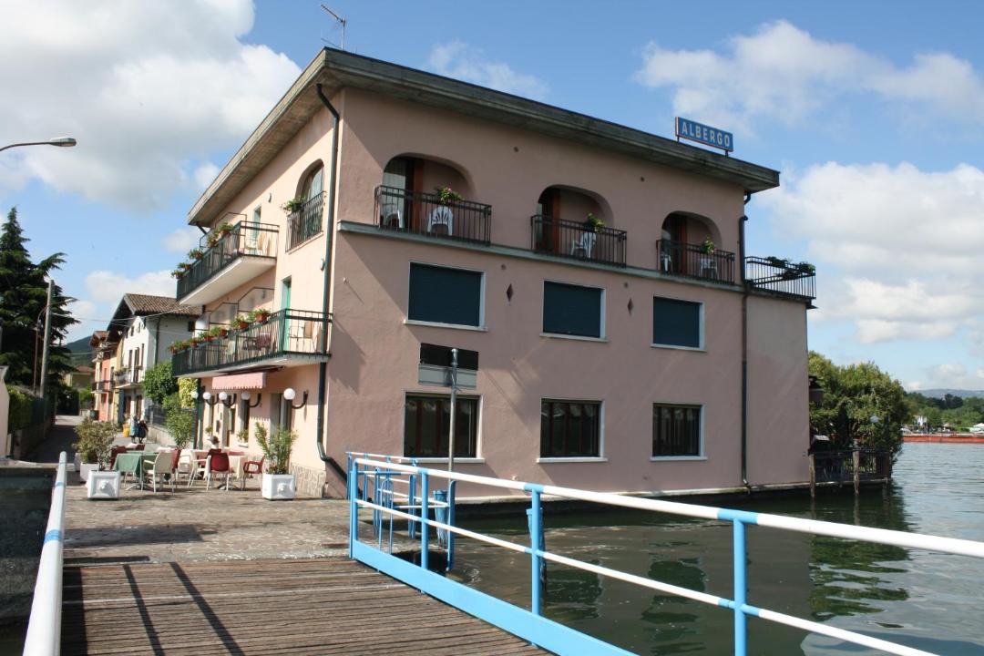 Photo of Others in Clusane
