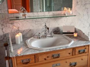 Photo of Bathroom in Premadio