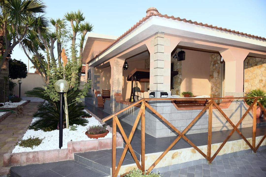 Photo of Patio Balcony in Reitani