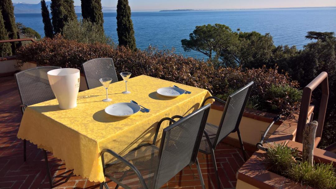 Photo of Patio Balcony in Padenghe sul Garda