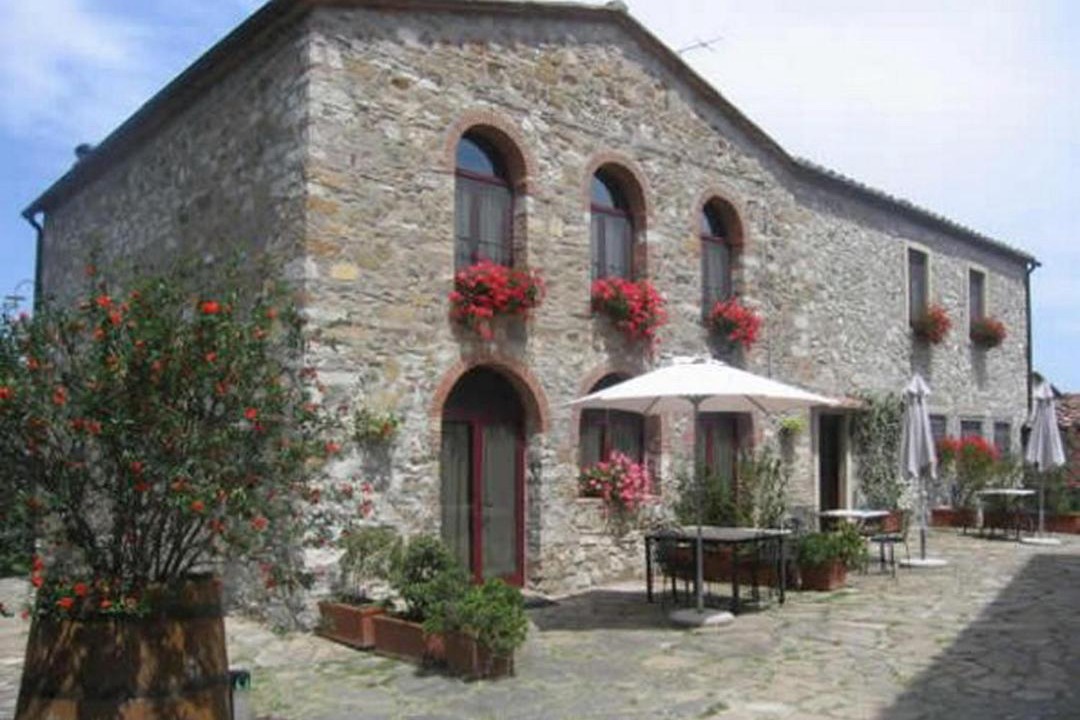 Photo of Buildings in Sicelle