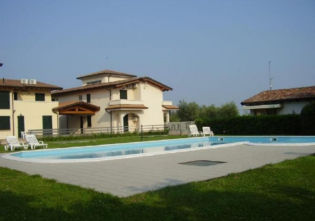 Photo of Others in Cunettone-villa