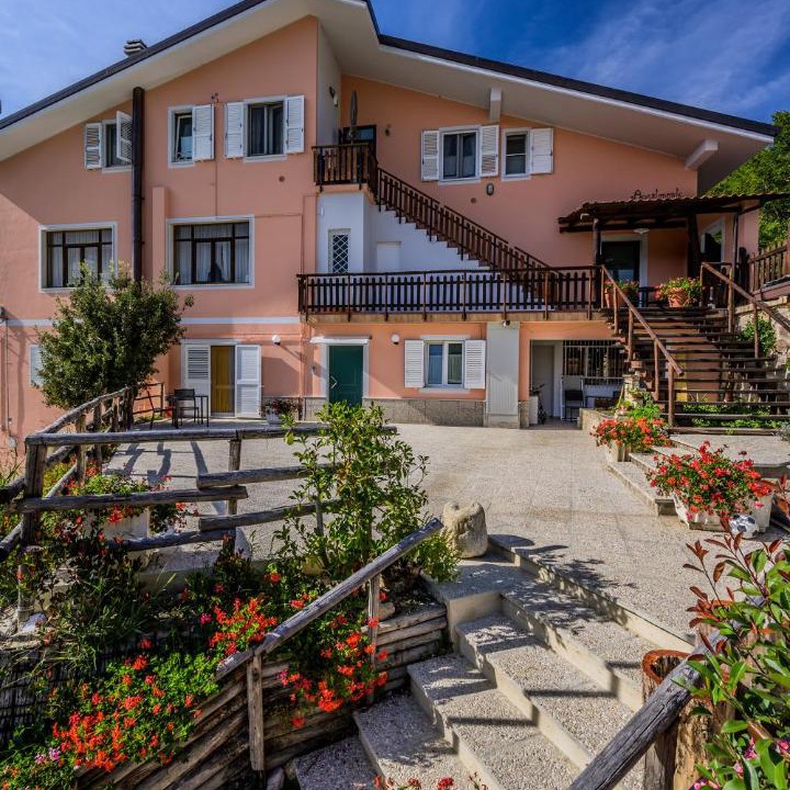 Photo of Others in Montefortino