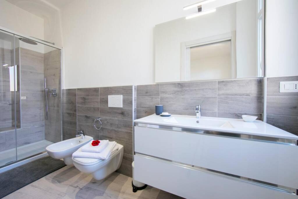 Photo of Bathroom in Como City Centre
