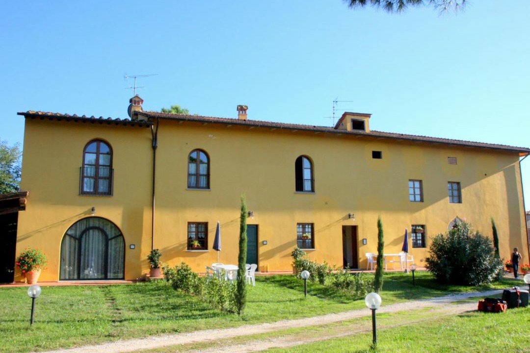 Photo of Buildings in Vinci