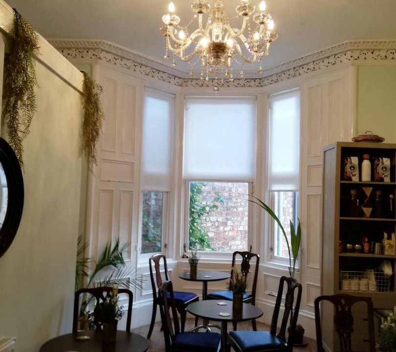 Photo of Livingroom in Glasgow Westend