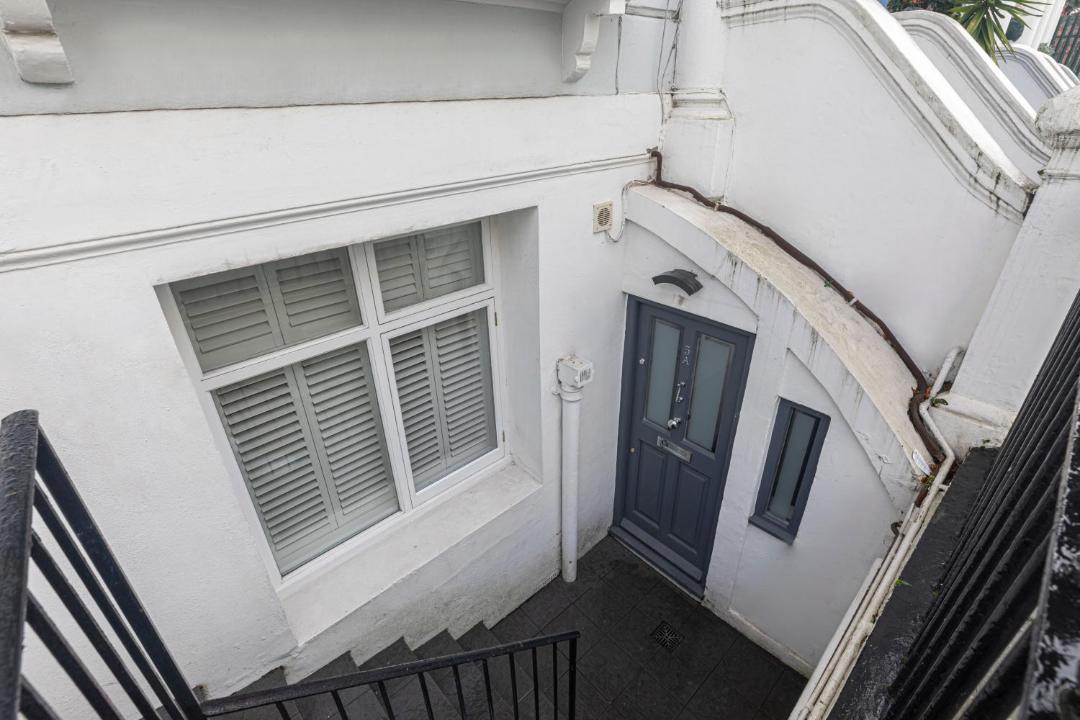 Photo of Others in Notting Hill