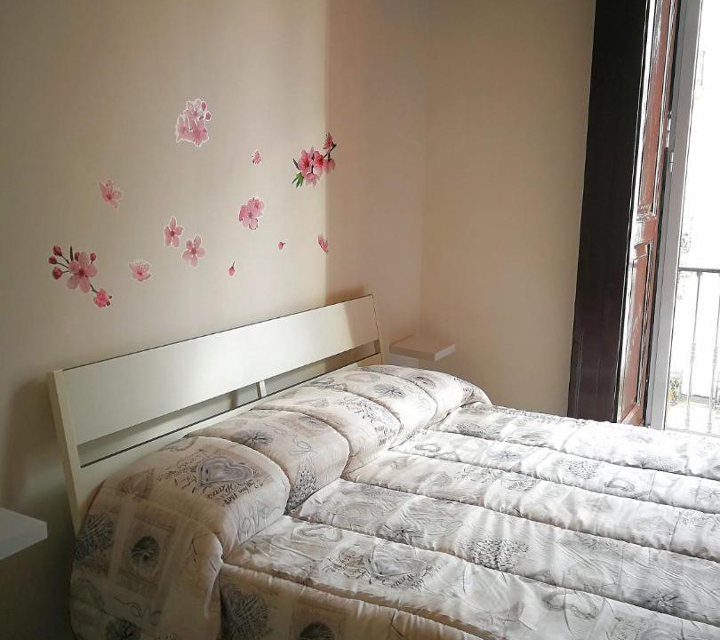 Photo of Bedroom in Naples City Centre