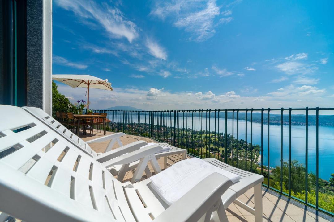 Photo of Patio Balcony in Massino Visconti