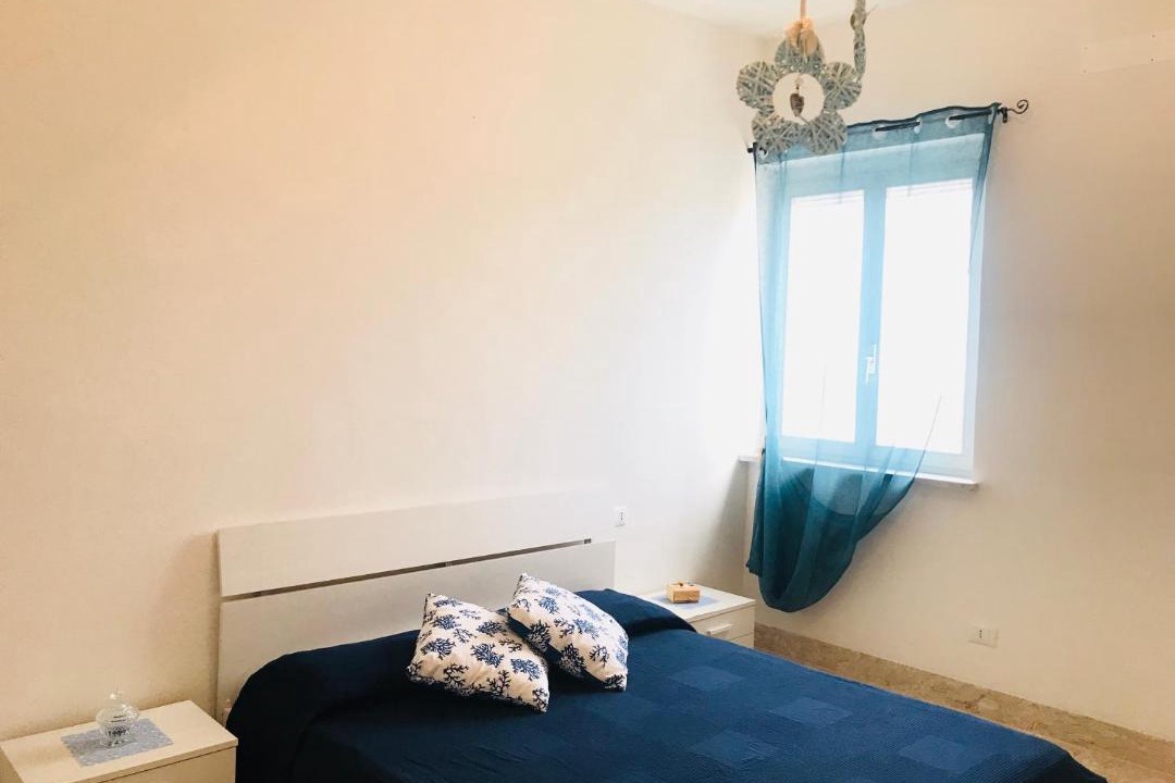 Photo of Bedroom in Le Forna