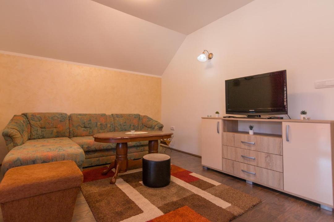 Photo of Livingroom in Perucac
