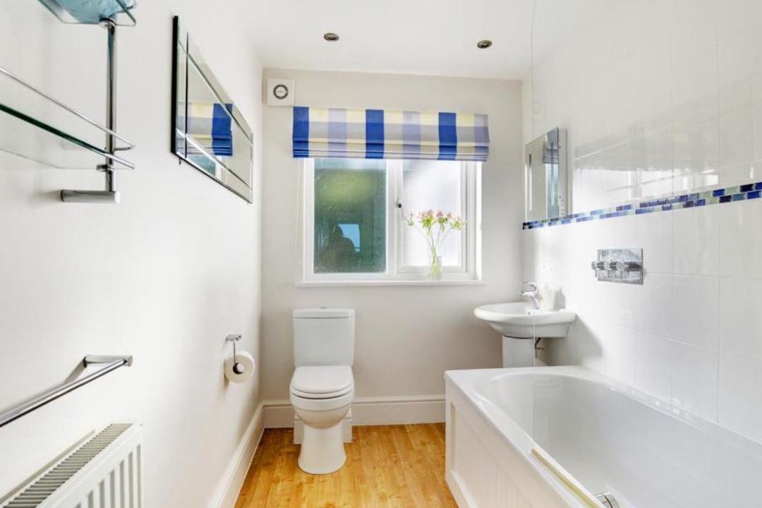 Photo of Bathroom in West Looe