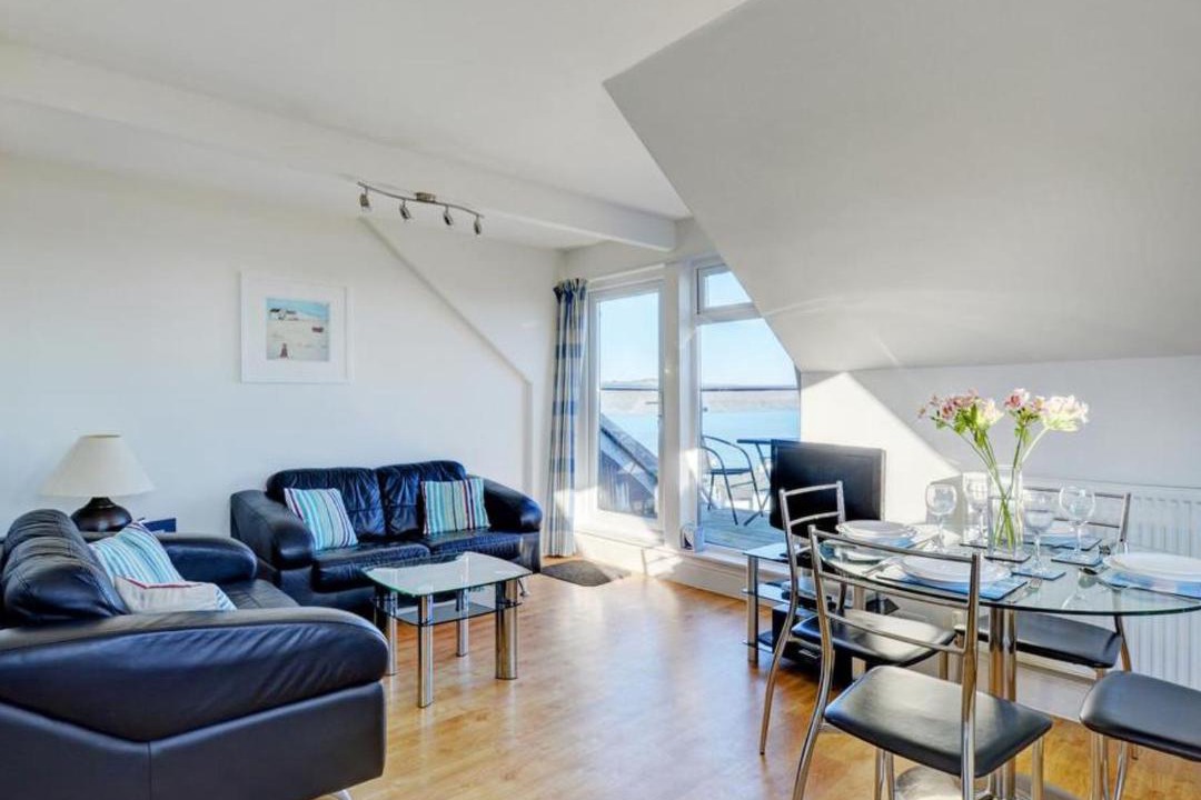 Photo of Livingroom in West Looe