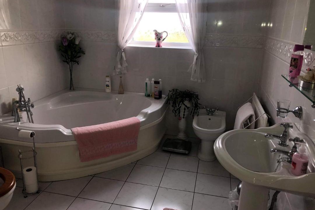 Photo of Bathroom in Ballybogy