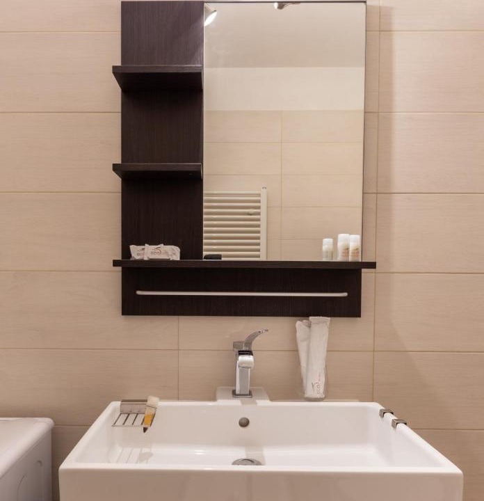 Photo of Bathroom in Rome City Centre