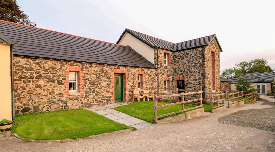 Photo of Buildings in Ballyeaston