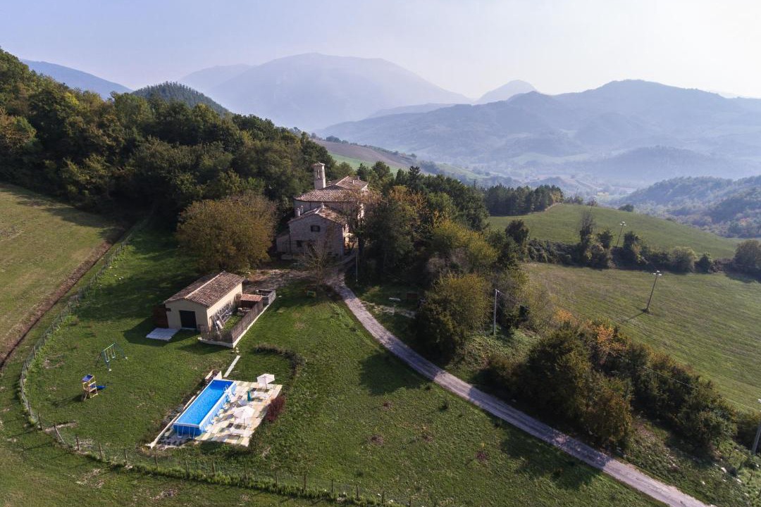 Photo of Outdoor in Urbania