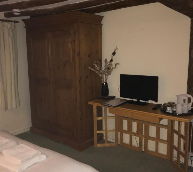 Photo of Others in Hook Norton