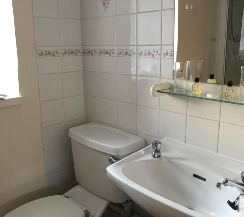 Photo of Bathroom in Hook Norton