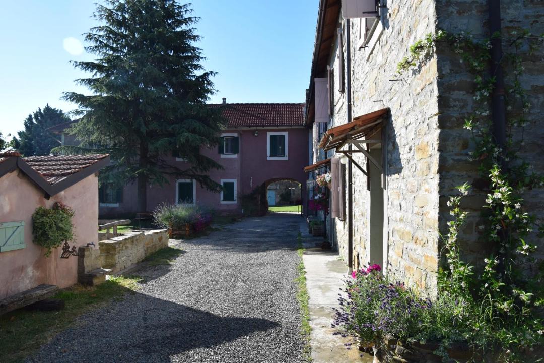 Photo of Buildings in Denice