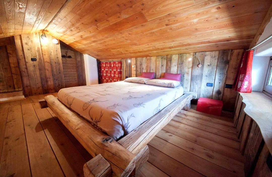 Photo of Bedroom in Chantignan
