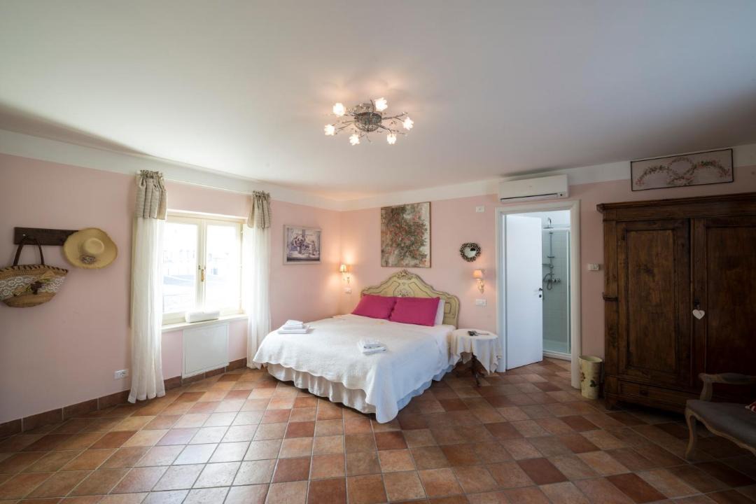 Photo of Bedroom in Venaria Reale