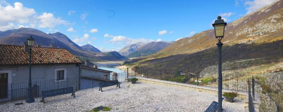 Photo of Buildings in Barrea