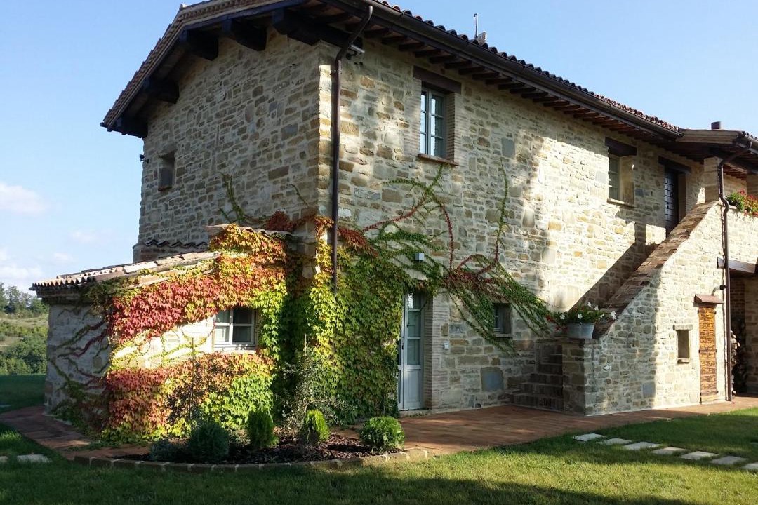 Photo of Buildings in Nerbisci