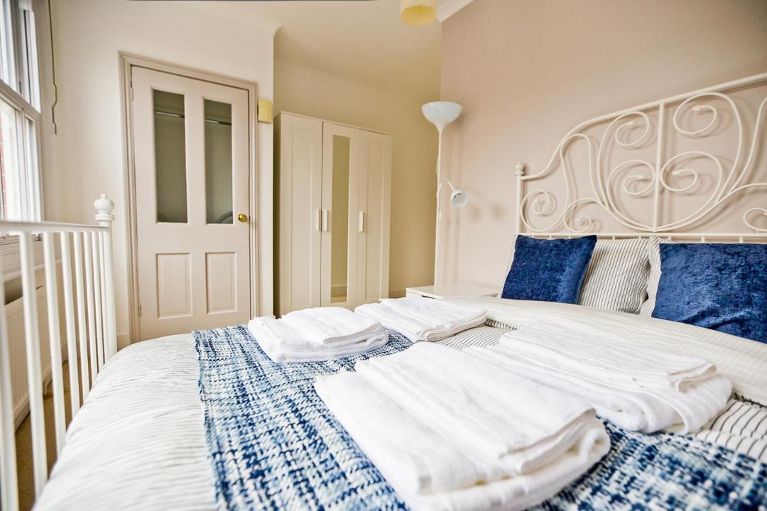 Photo of Bedroom in Reading City Centre