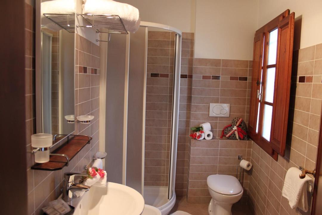 Photo of Bathroom in Oltrarno