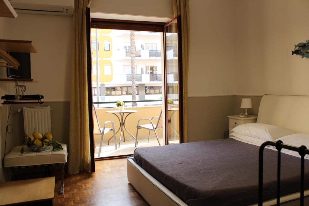 Photo of Bedroom in Sorrento City Centre