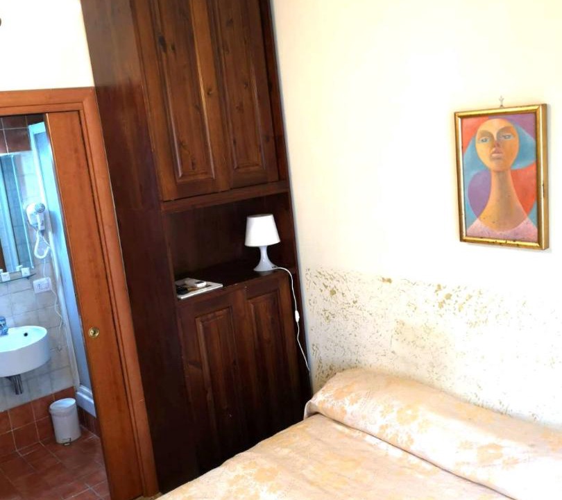 Photo of Bedroom in Naples City Centre