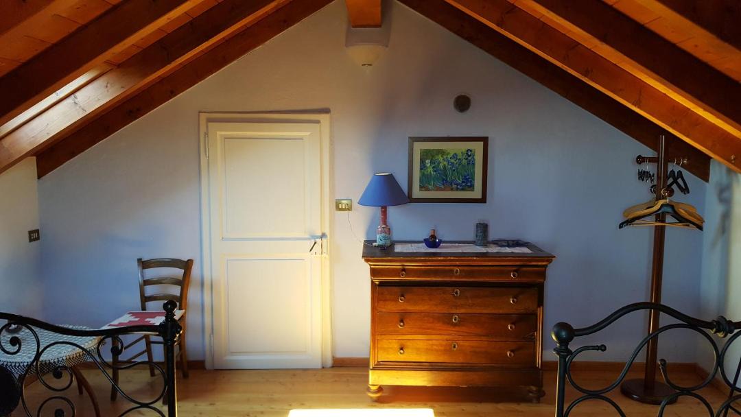 Photo of Livingroom in Brolo