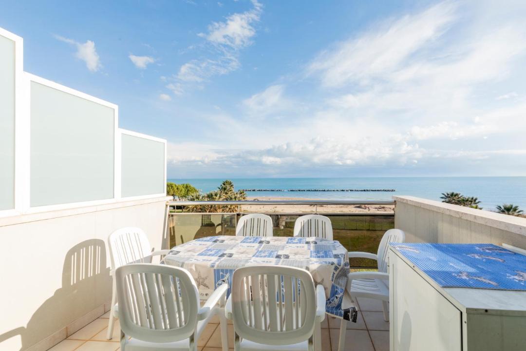 Photo of Patio Balcony in Porto d'Ascoli