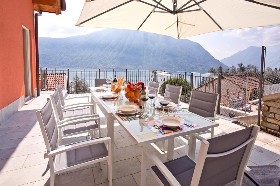 Photo of Patio Balcony in Sala Comacina