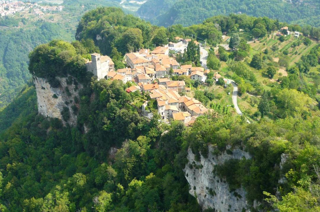 Photo of Buildings in Motrone