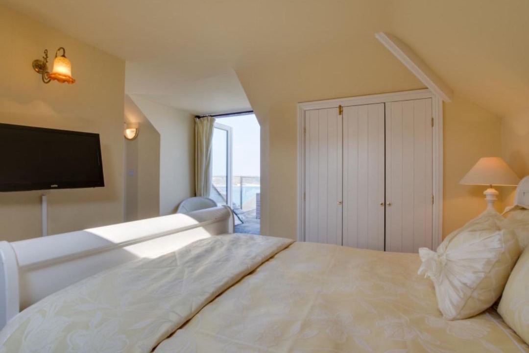 Photo of Bedroom in Treator