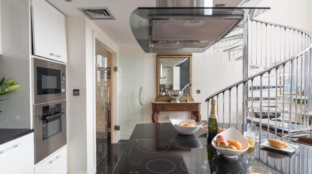 Photo of Kitchen in Island Gardens