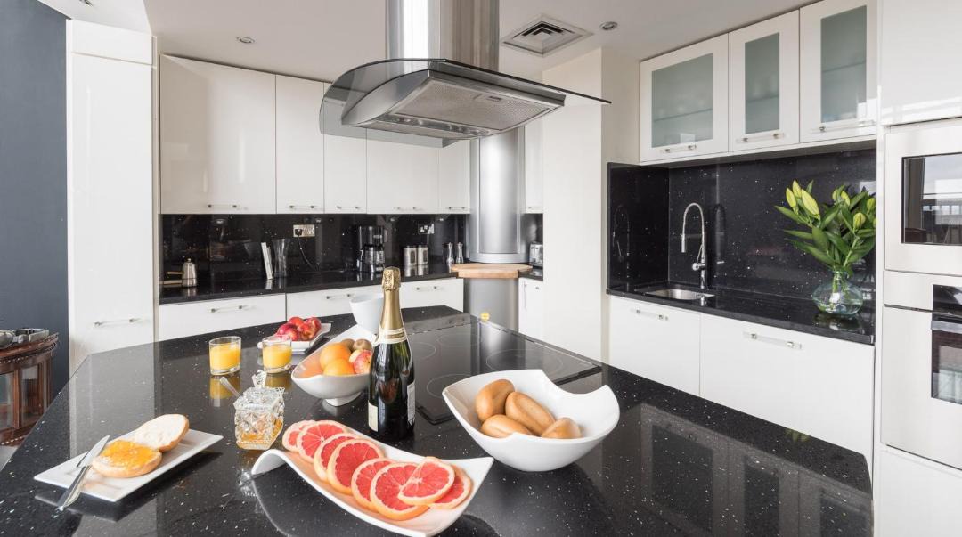 Photo of Kitchen in Island Gardens