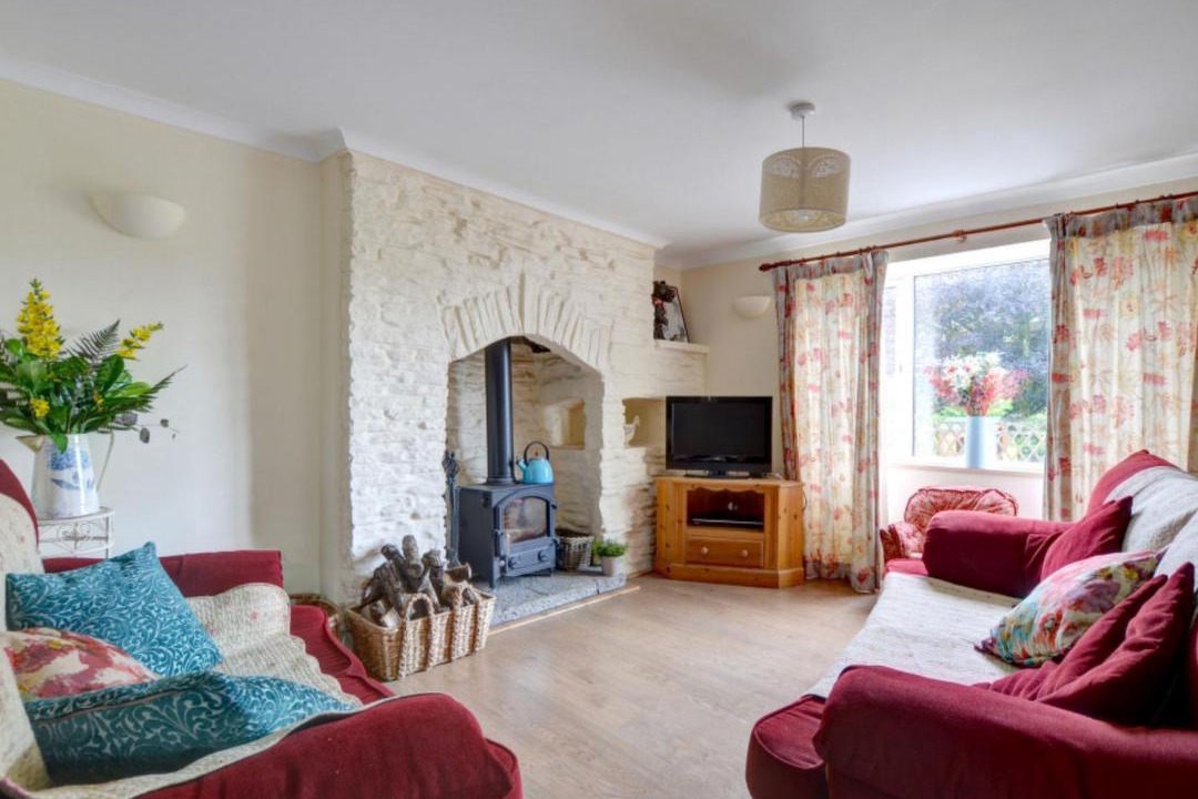 Photo of Livingroom in Margam