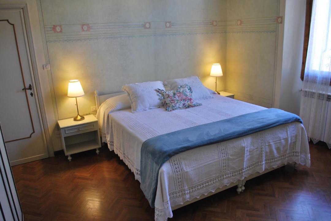 Photo of Bedroom in Levane