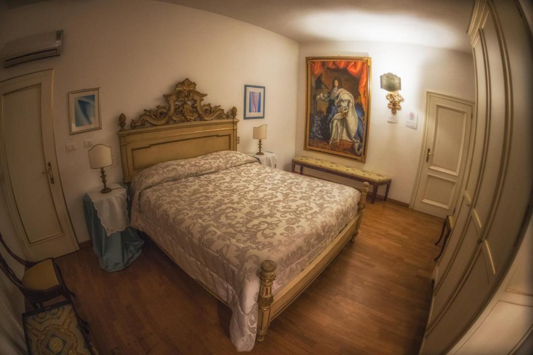 Photo of Bedroom in Roverbella