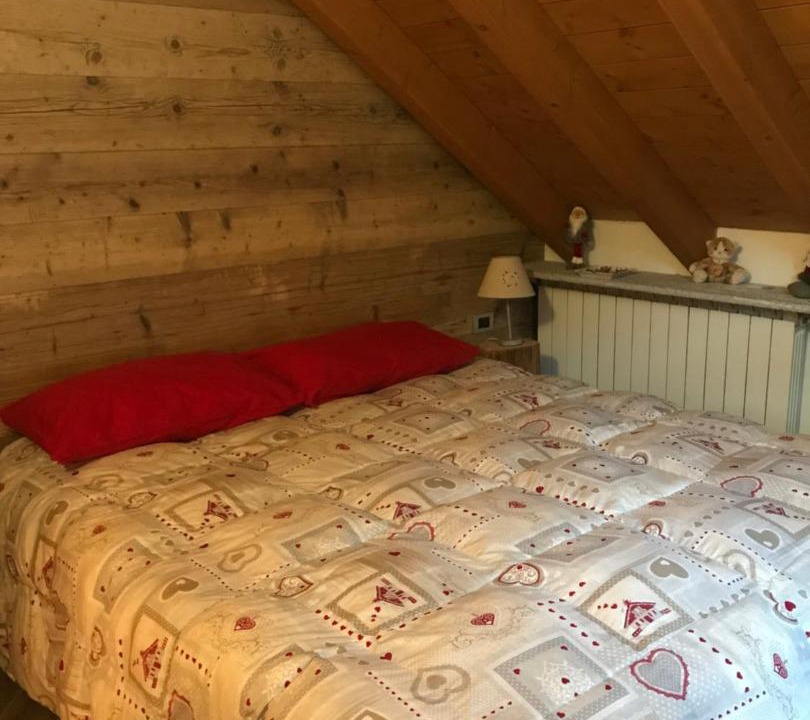 Photo of Bedroom in Alpe Ciamporino